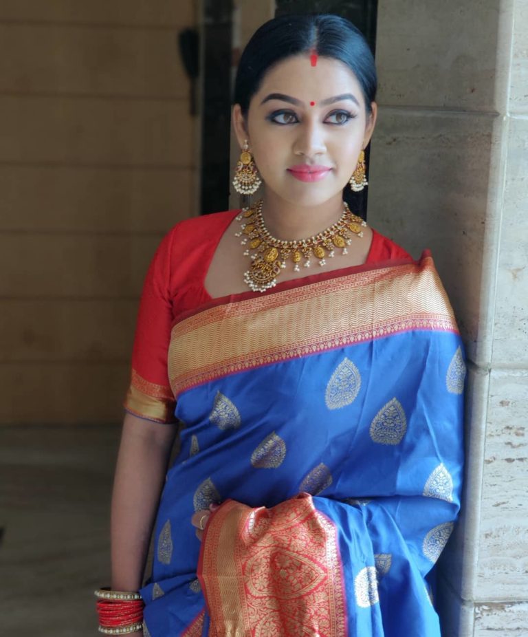 Tamil Television Actress Gayathri Yuvraaj Photos South Indian Actress