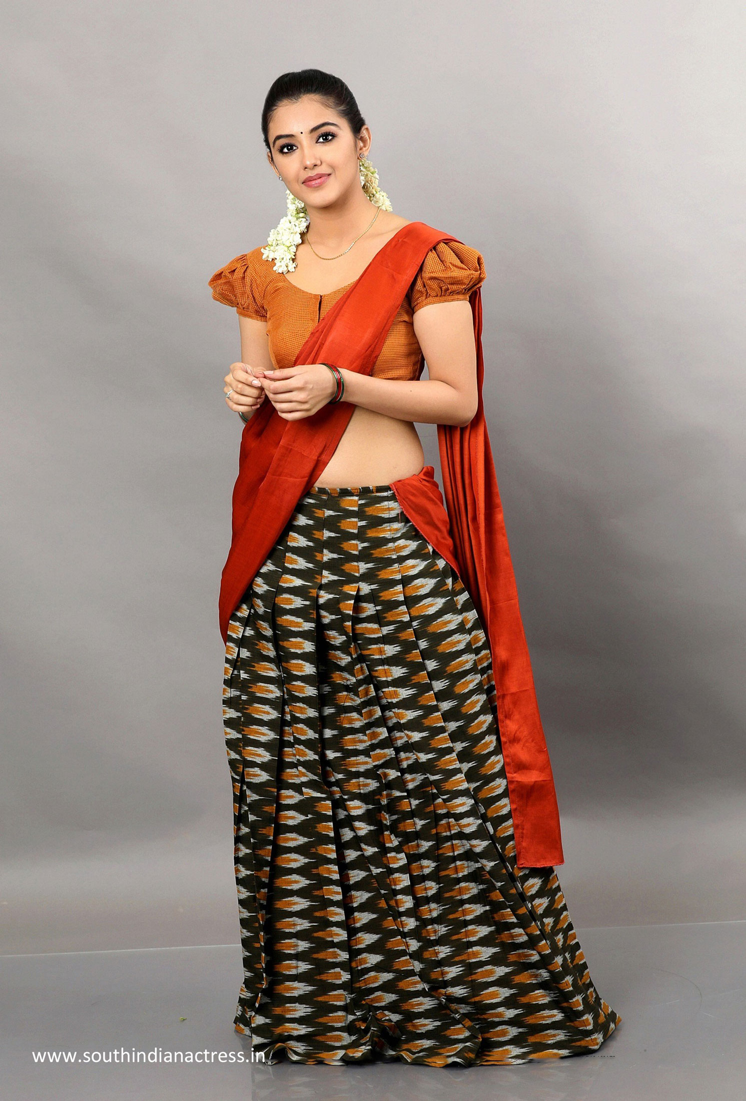 Malvika Sharma Hot Navel Stills In Half Saree South Indian Actress Vrogue