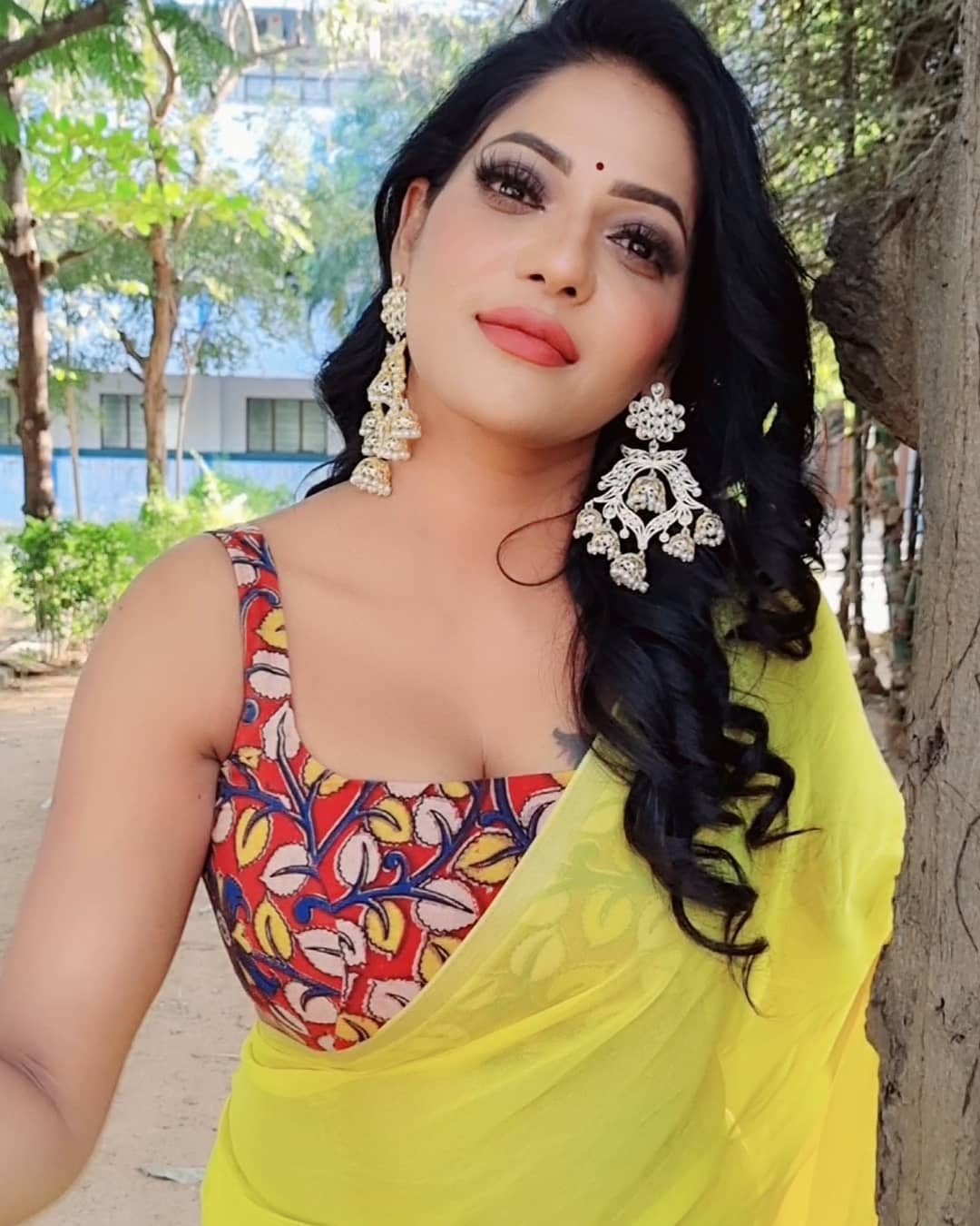 Reshma Pasupuleti Hot Stills In Yellow Saree South Indian Actress