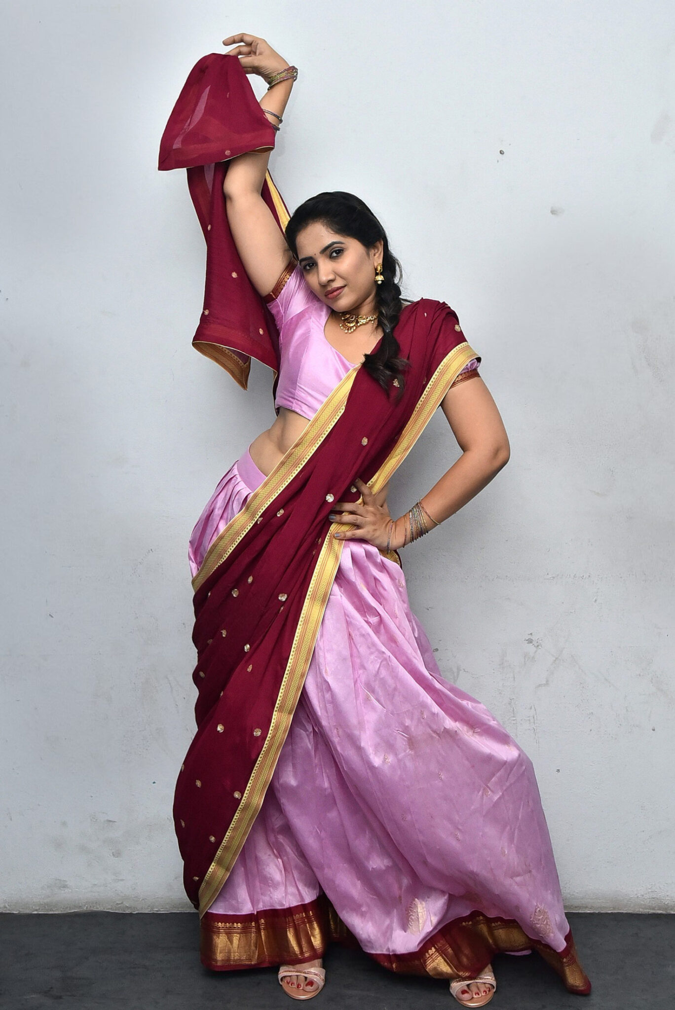 Anchor Indu Hot Stills In Half Saree South Indian Actress