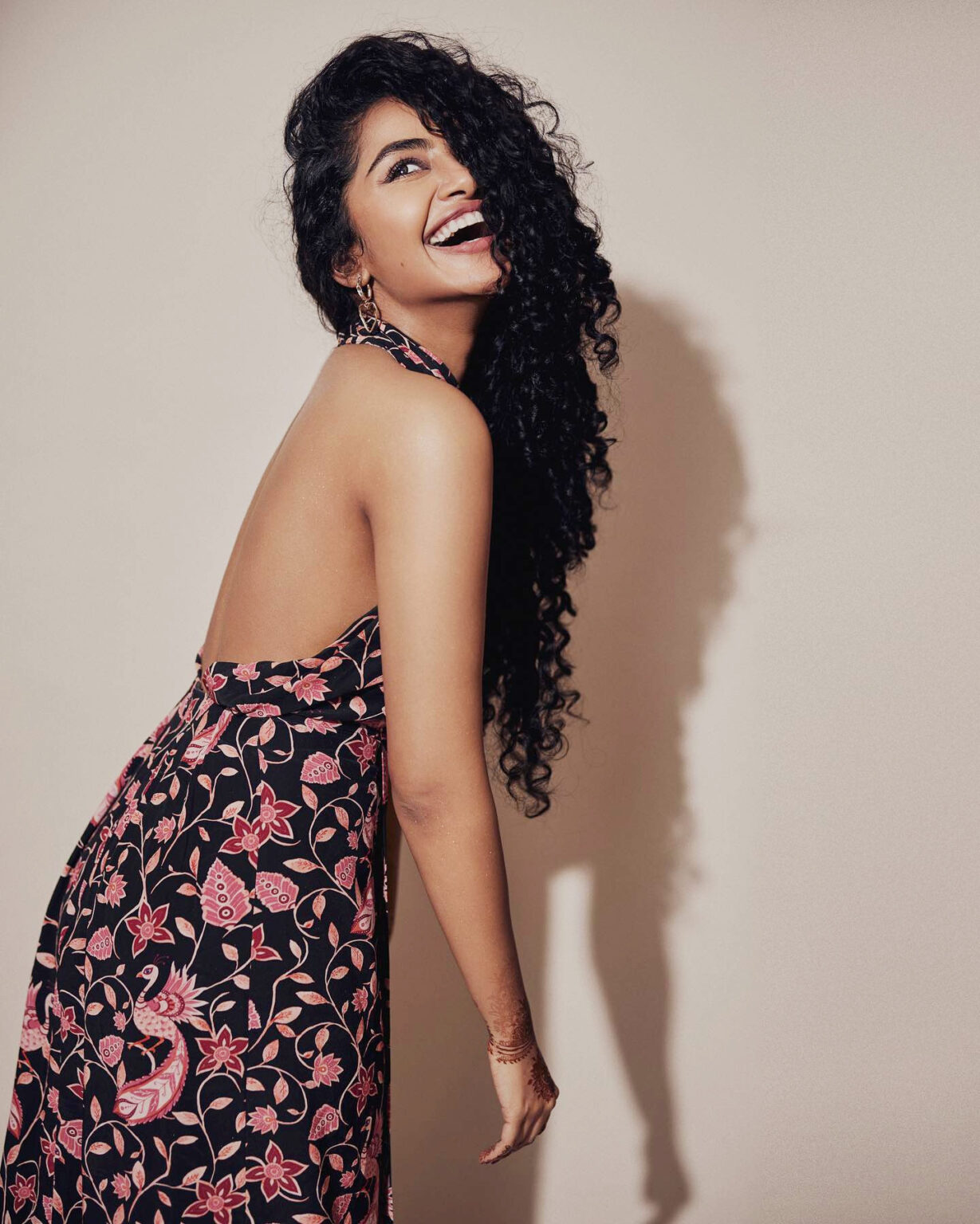 Anupama Parameswaran Sizzles In Backless Dress