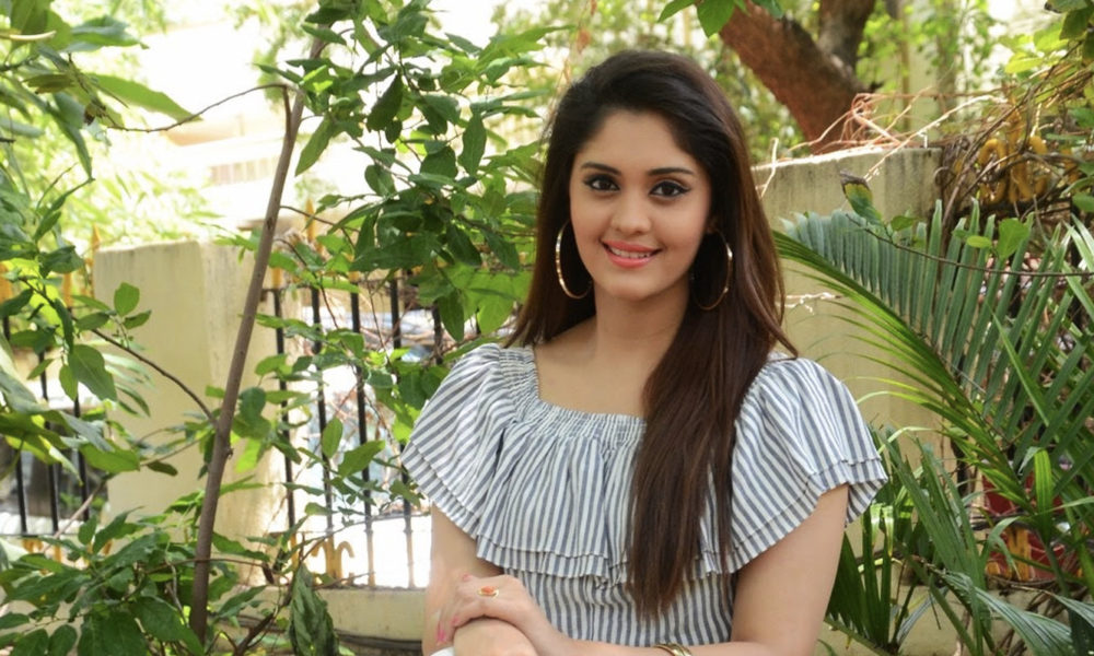 Surbhi Puranik Latest Photoshoot June 2016