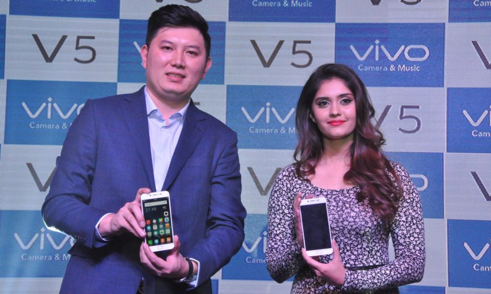 Surabhi Launching Vivo V5 Phone