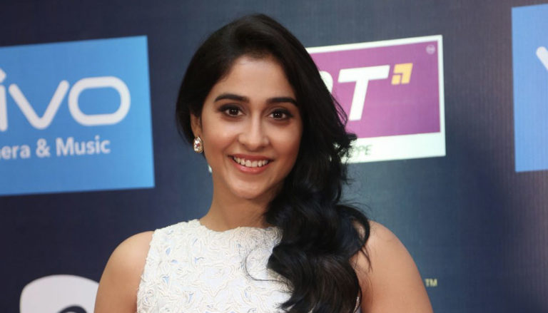 Regina Cassandra Stills at SIIMA Short Film Awards 2017