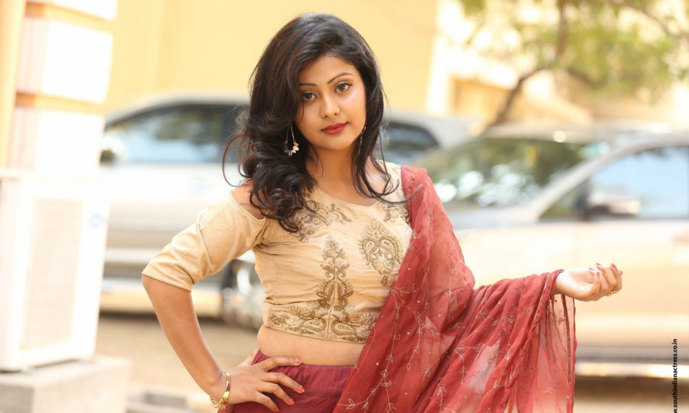 Shubhangi Pant stills at Itlu Anjali Movie First Look Launch