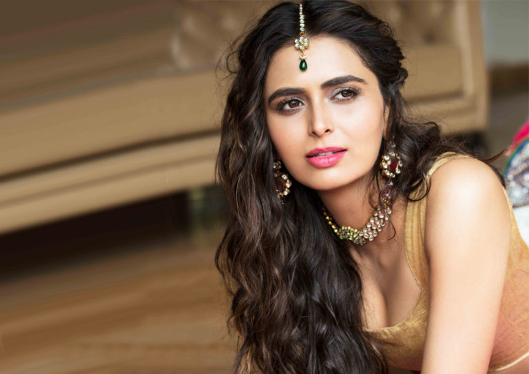 Meenakshi Dixit