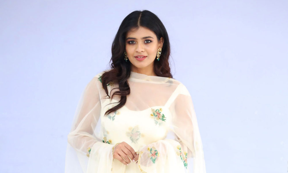 Hebah Patel stills at 24 Kisses Movie Trailer Launch