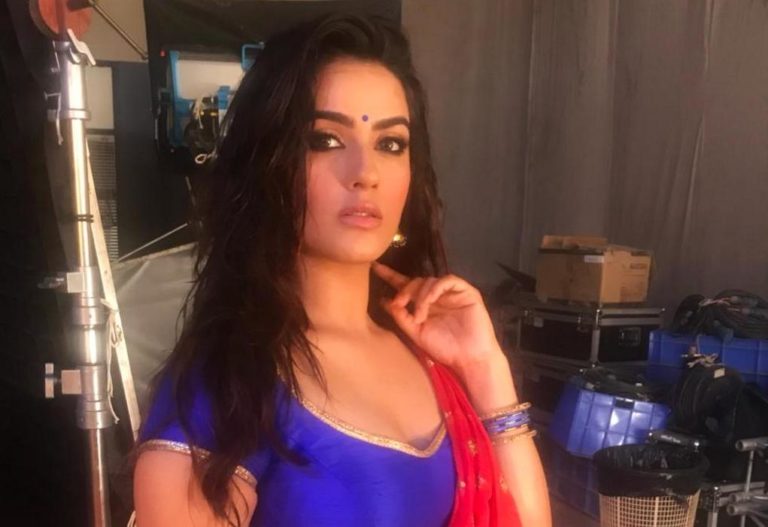Kavya Thapar