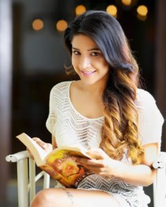 Sakshi-Agarwal-21