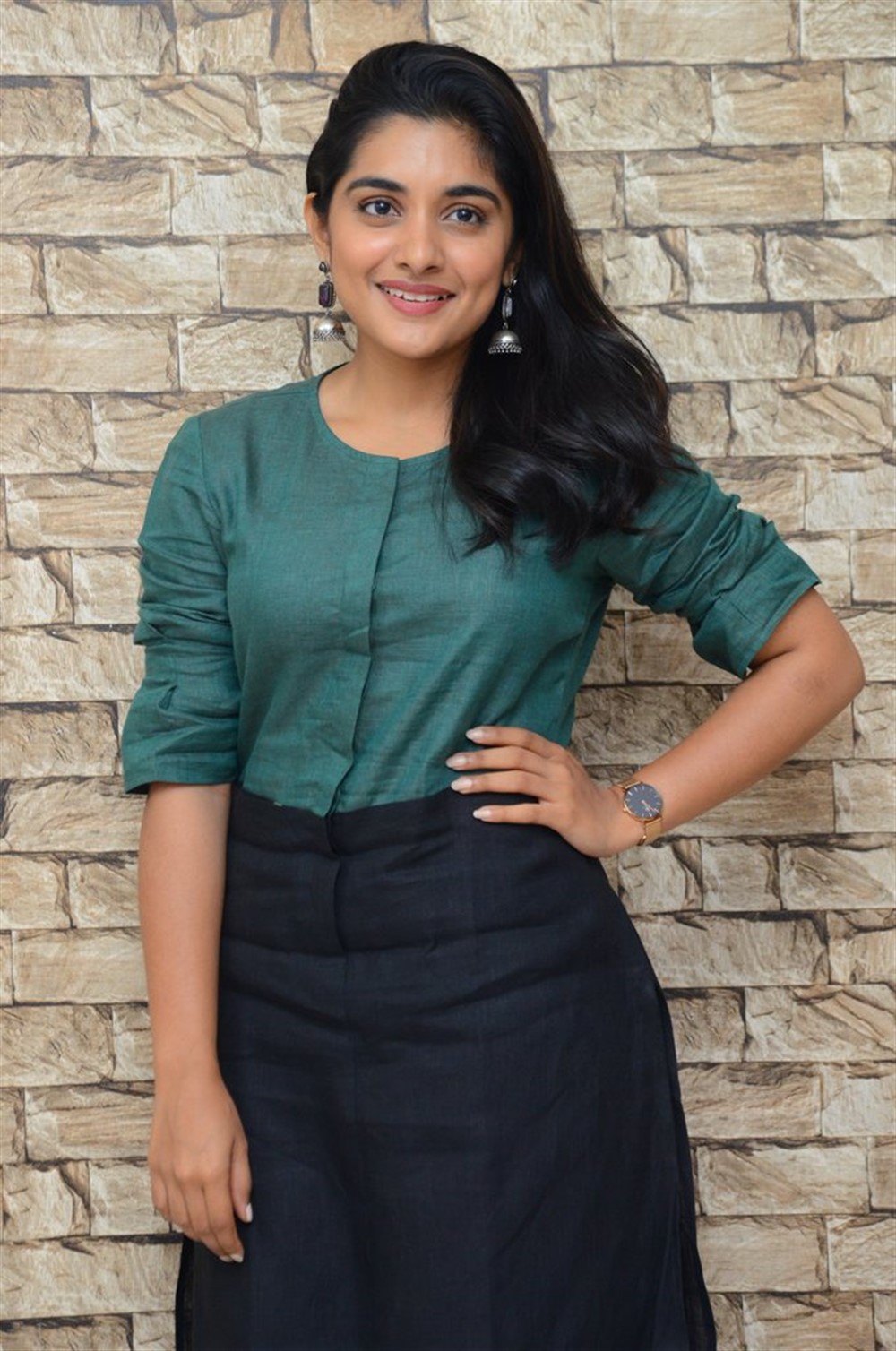 Brochevarevarura Movie Actress Nivetha Thomas Interview Pics - South ...