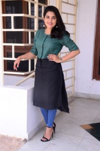 Actress Nivetha Thomas New Pics @ Brochevarevarura Movie Interview