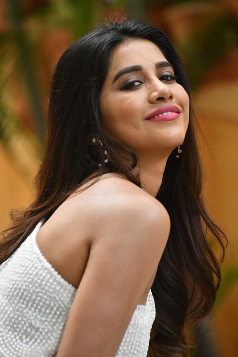 Nabha Natesh stills at iSmart Shankar interview