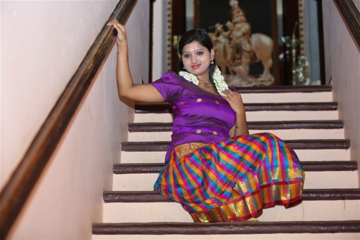 Anjitha Nair in Ithu En Kadhal Puthagam