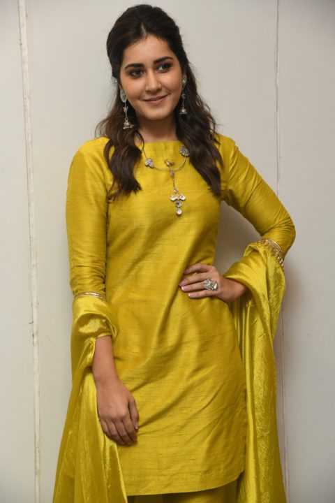 Raashi Khanna at Kousalya Krishnamurthy Pre Release