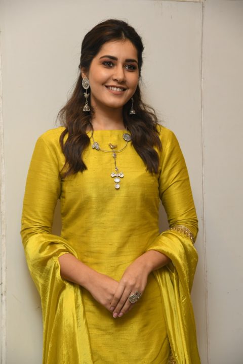 Raashi Khanna at Kousalya Krishnamurthy Pre Release