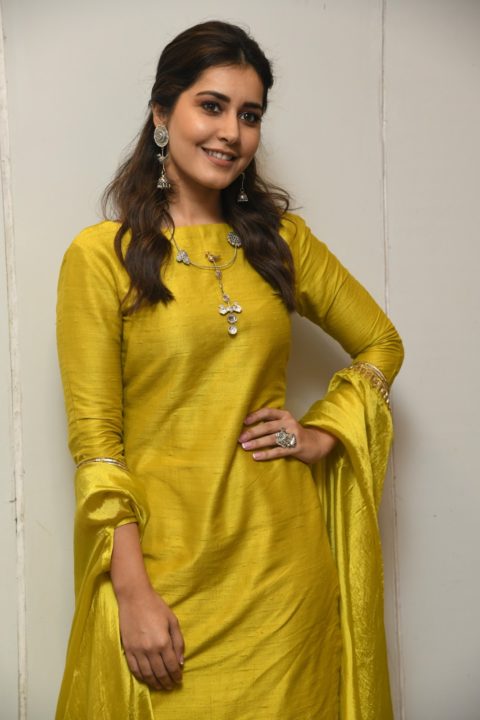 Raashi Khanna at Kousalya Krishnamurthy Pre Release