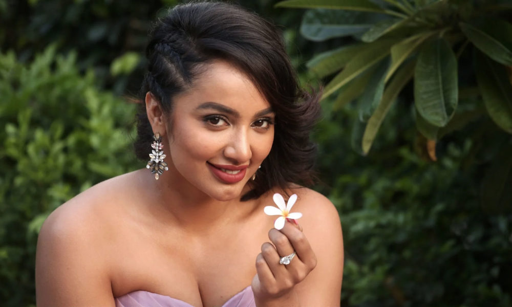 Tejaswi Madivada stills at Beautyland, JRC Convention