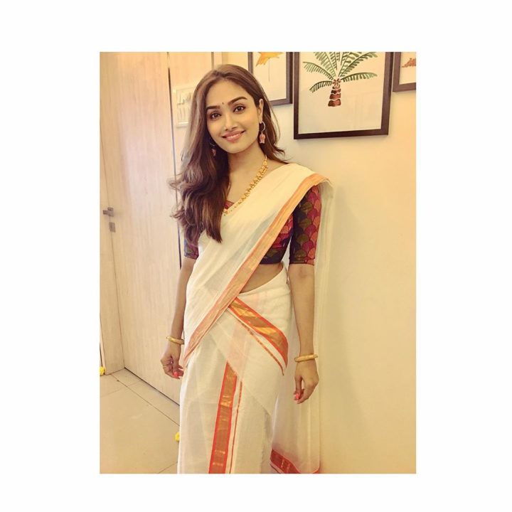 Aishwarya Devan in Kerala Saree