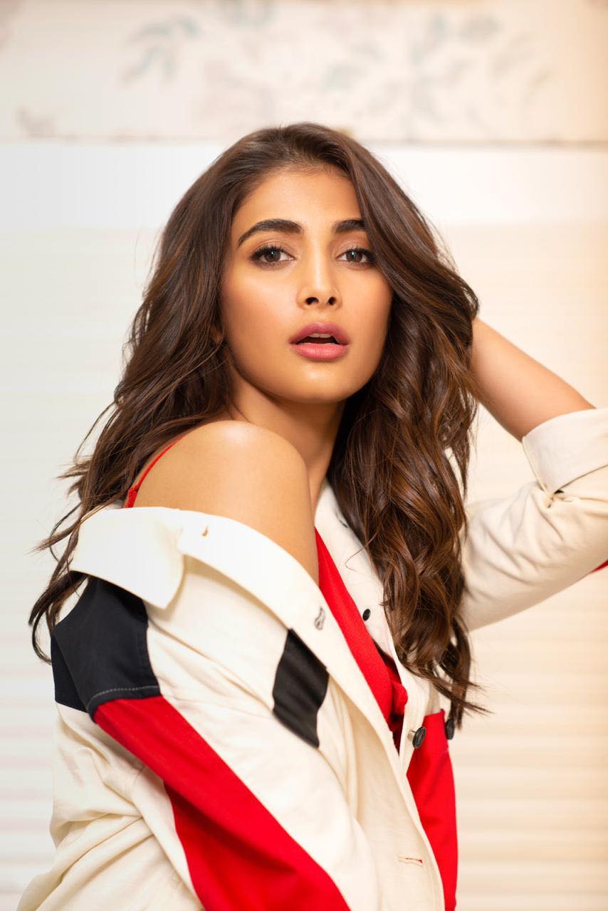 Pooja Hegde photoshoot stills for Housefull 4 movie promotion - South  Indian Actress