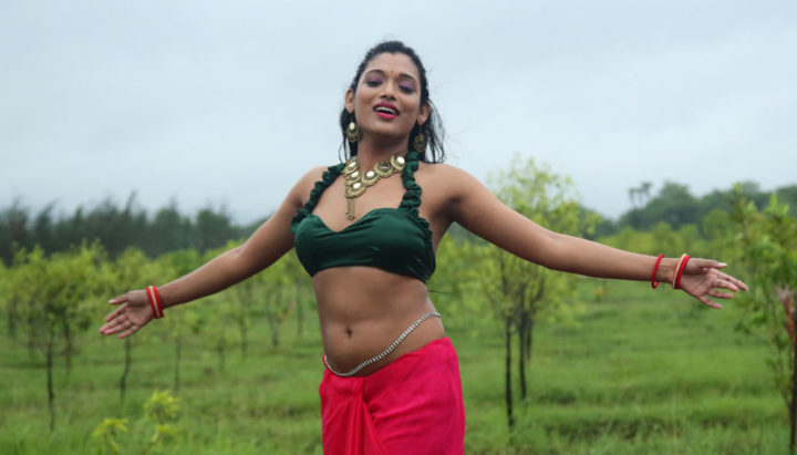 Rekha Boj hot navel saree stills from Daamini Villa movie