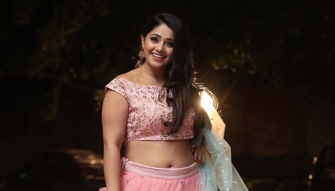 Chandni Bhagwanani hot navel stills in pink lehenga at VB Entertainments Vendithera Awards