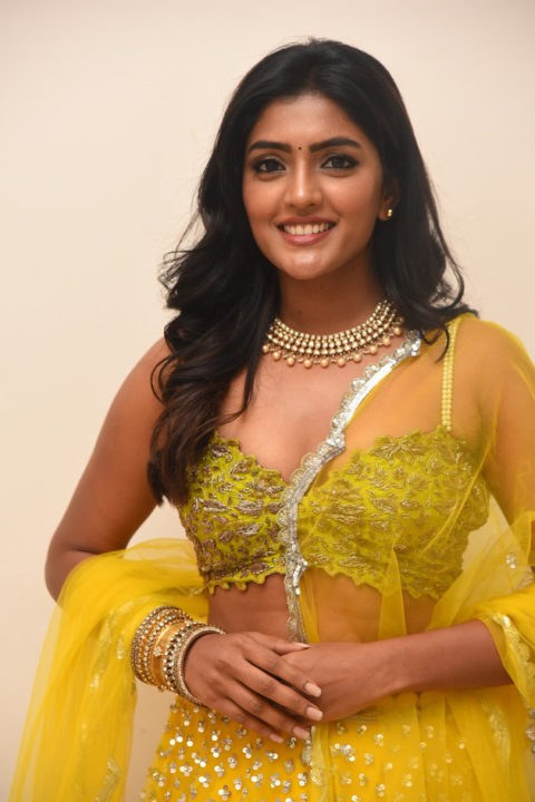 Eesha Rebba at VB Entertainments Vendithera Awards