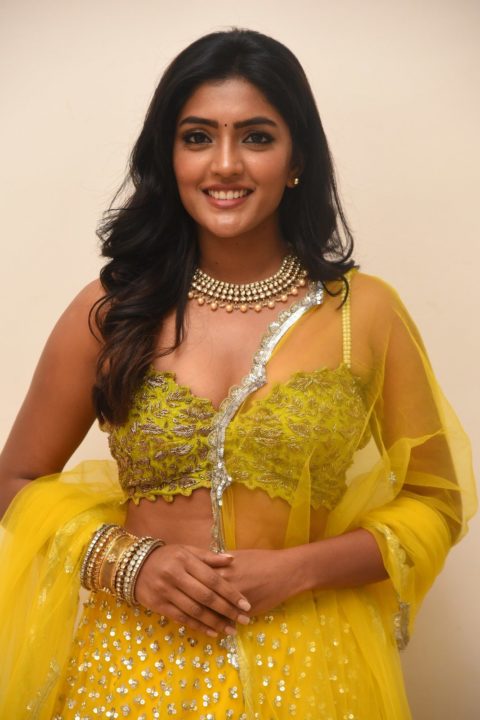 Eesha Rebba at VB Entertainments Vendithera Awards