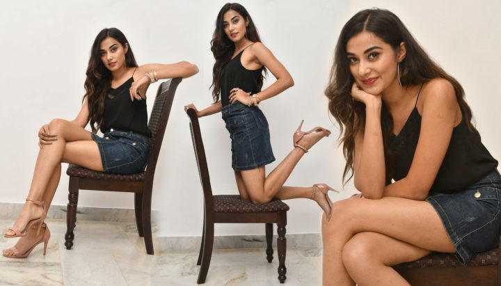 Stefy Patel Hot Stills From Ninnu Thalachi Promotions