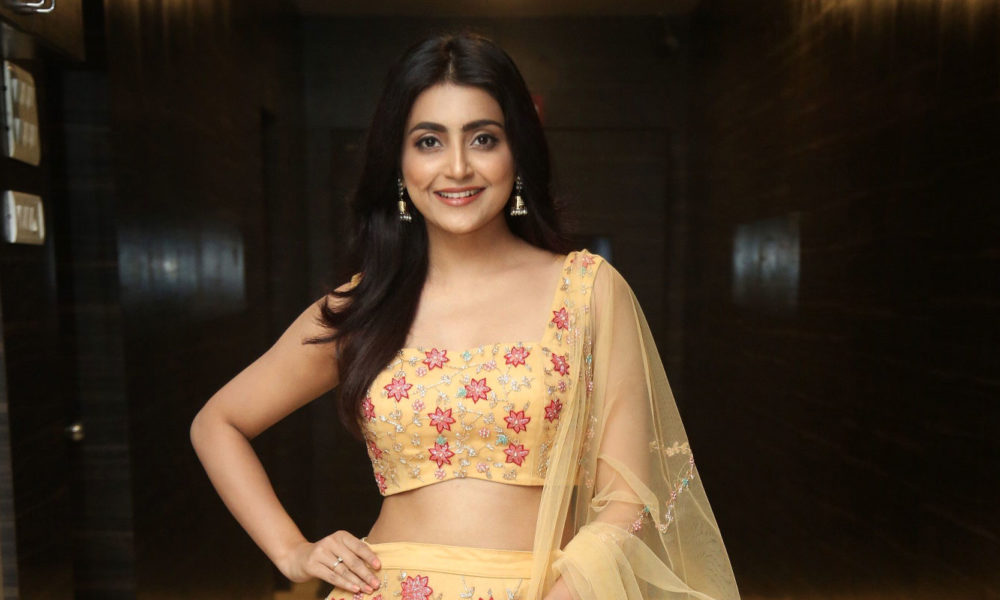 Avantika Mishra at Meeku Maathrame Cheptha Pre-Release Event