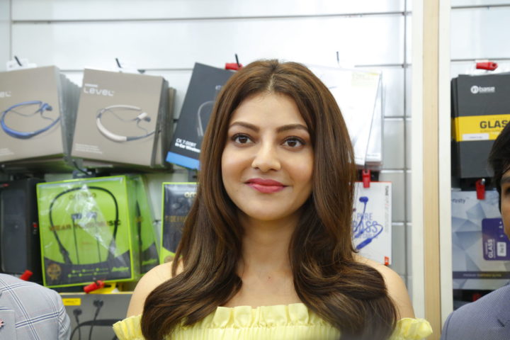 Kajal Aggarwal launches Happi Mobiles at Vizag