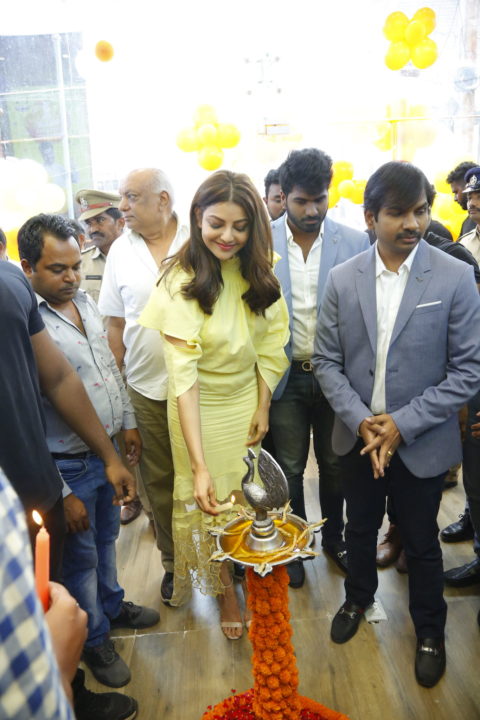 Kajal Aggarwal launches Happi Mobiles at Vizag