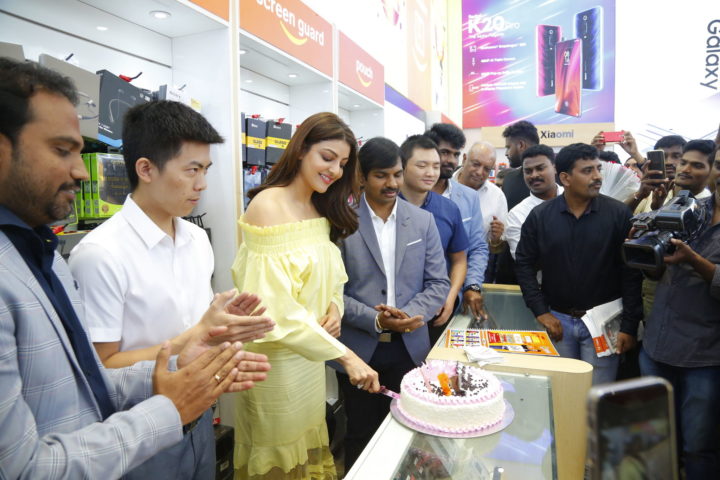 Kajal Aggarwal launches Happi Mobiles at Vizag