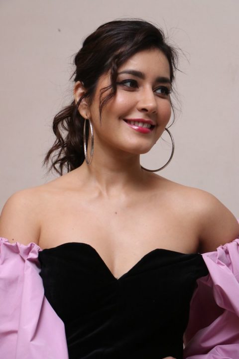 Raashi Khanna photos at Prati Roju Pandage movie Song Launch