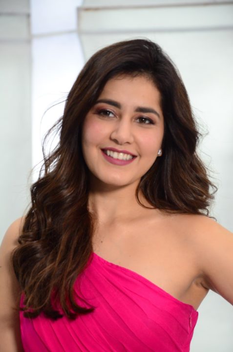 Raashi Khanna at Prati Roju Pandage Movie Song Coverage