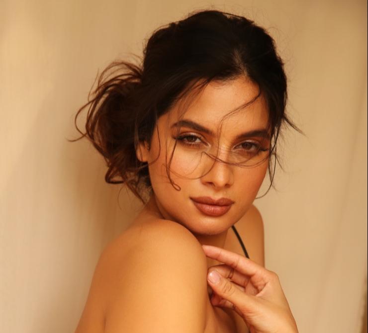 Tanya Hope hot photoshoot stills by photographer Sasha Jairam