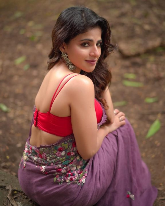 Iswarya Menon saree stills