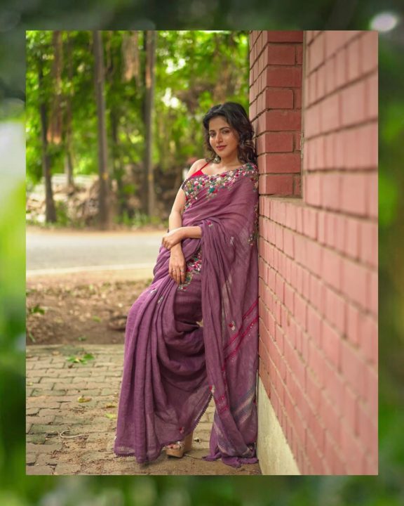 Iswarya Menon saree stills