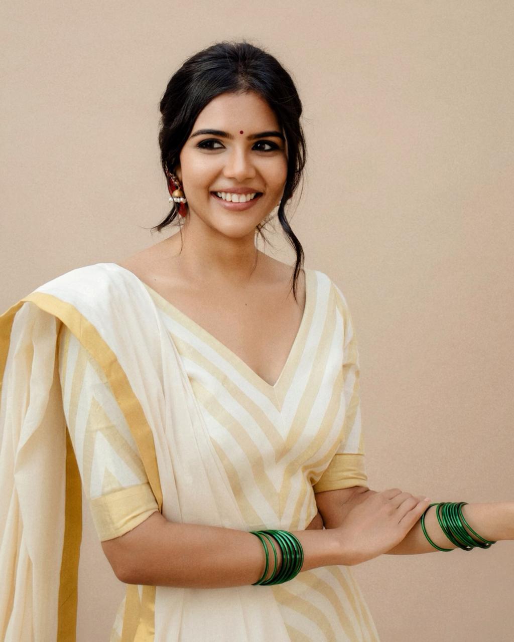 Kalyani Priyadarshan in traditional Handloom photoshoot stills
