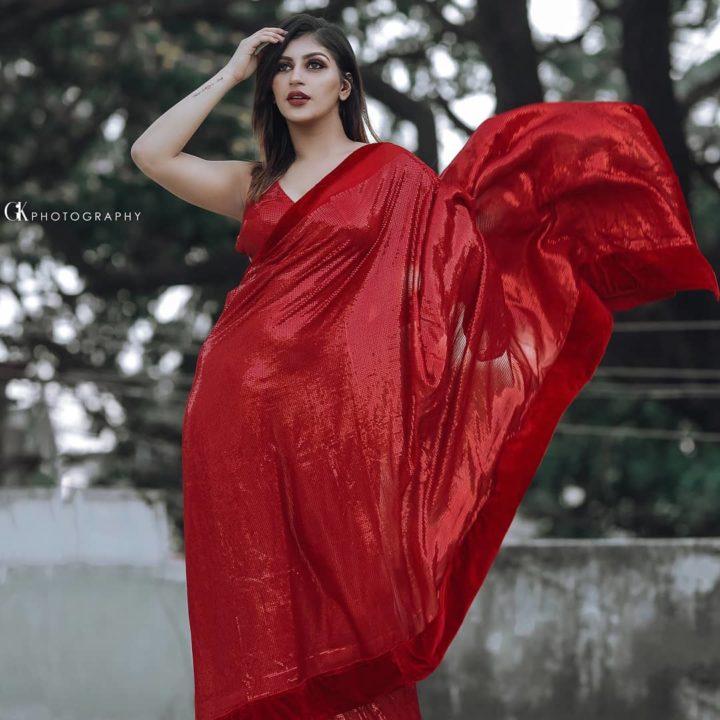 Yashika Aannand in red saree stills at IWF Awards 2020