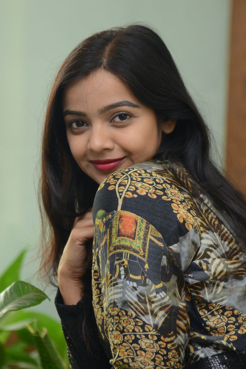 Nitya Shetty at O Pitta Katha Interview Stills