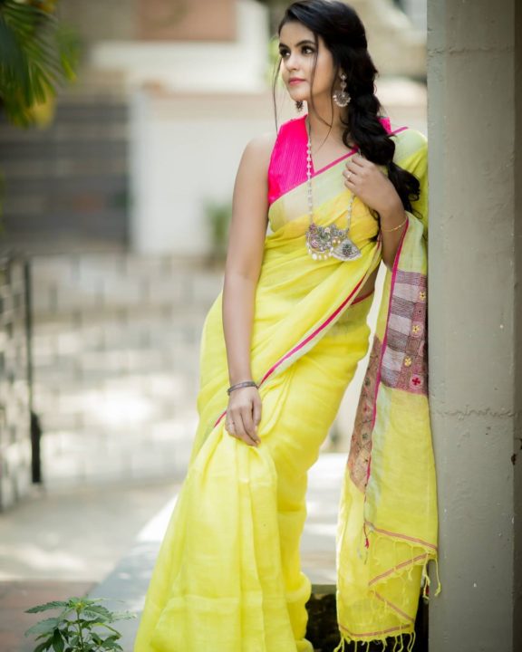 Chaitra Reddy saree stills by Camera Senthil