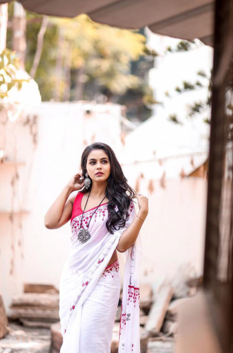 Chaitra Reddy saree stills by Camera Senthil