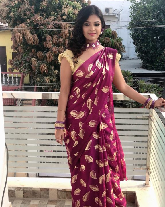 Dharsha Gupta saree photos