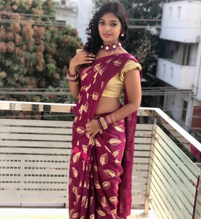 Dharsha Gupta saree photos