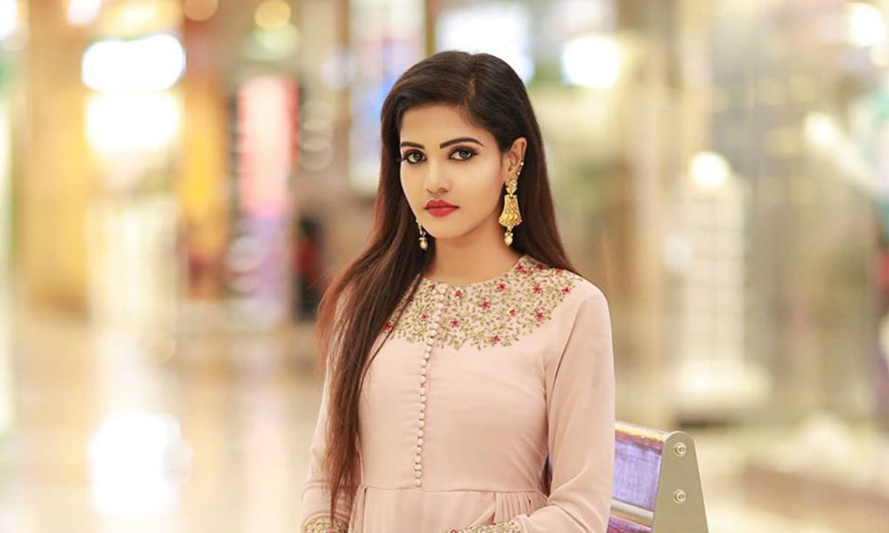 Kerala model Krishnendhu Unnikrishnan beautiful photoshoot