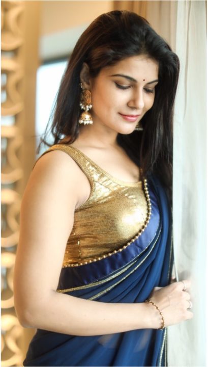 Manisha Shree - South Indian actress photos in saree
