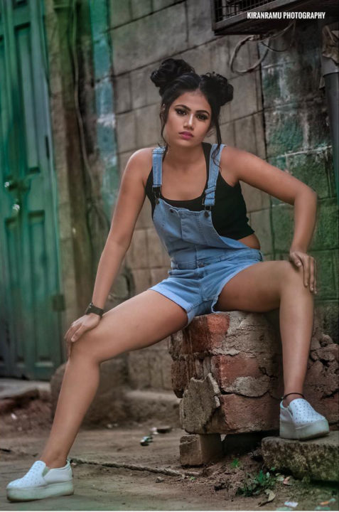 Bengaluru model Rasinii Gowda hot photoshoot stills