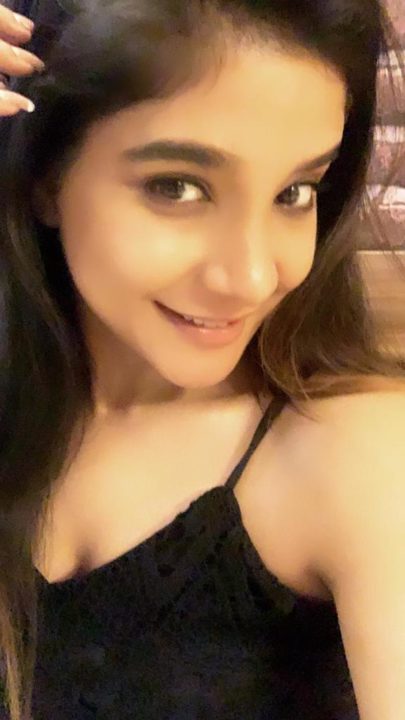 Sakshi Agarwal lockdown days photos