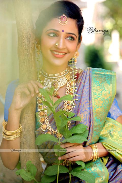 Sandiya Srini in bridal wear photoshoot stills