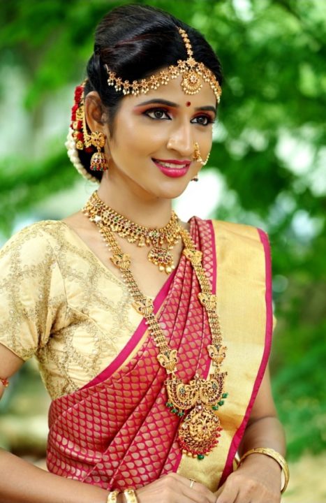 Sandiya Srini Wedding dress photos